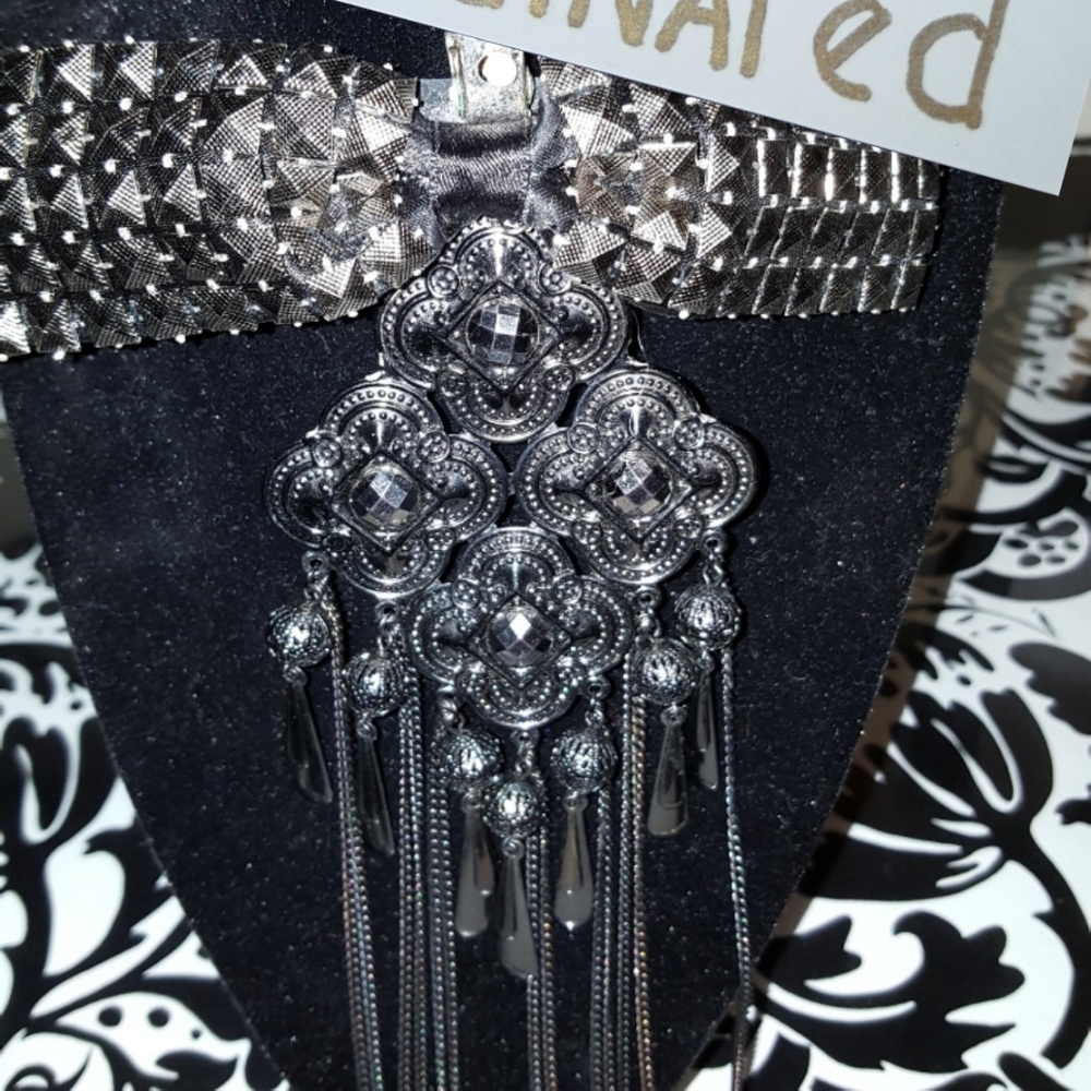 "Showdown" - image 1